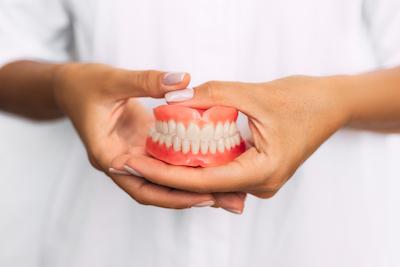 Full Dentures in Wilmette IL